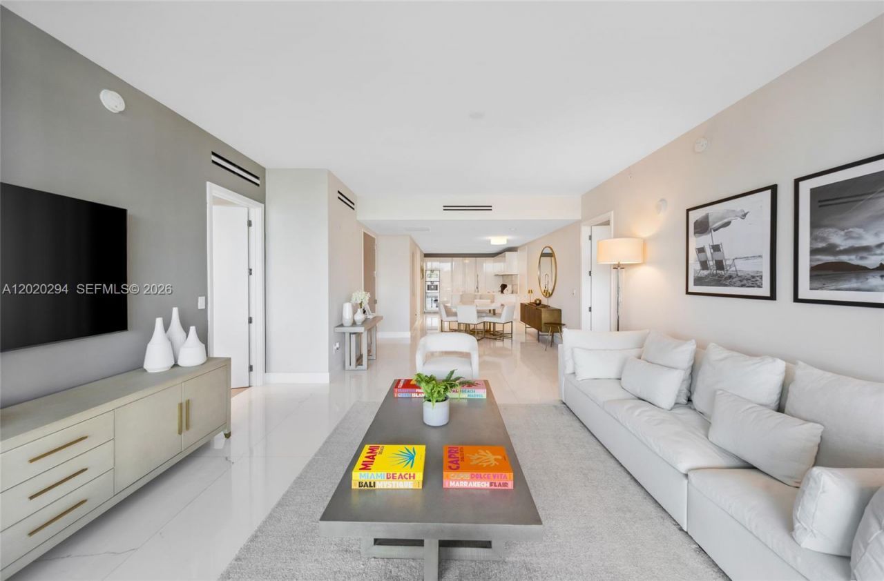 10201 Collins Ave, Unit 305, Bal Harbour, FL 33154 Photo