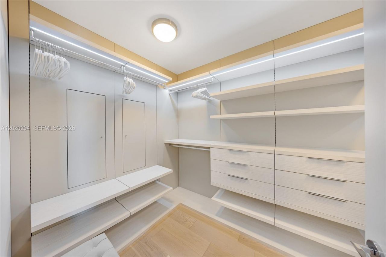 10201 Collins Ave, Unit 305, Bal Harbour, FL 33154 Photo