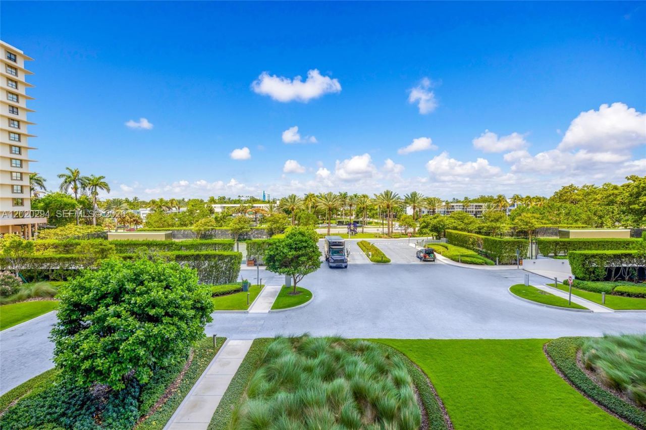 10201 Collins Ave, Unit 305, Bal Harbour, FL 33154 Photo