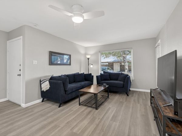 8210 Bent Tree RD, Unit 116, Austin, TX 78759