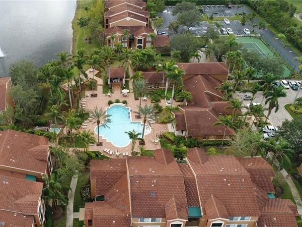 1180 Reserve Way , Unit 302, NAPLES, FL 34105