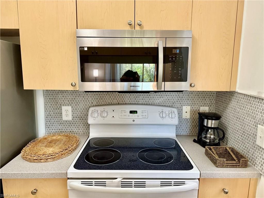 1180 Reserve Way, Unit 302, Naples, FL 34105 Photo