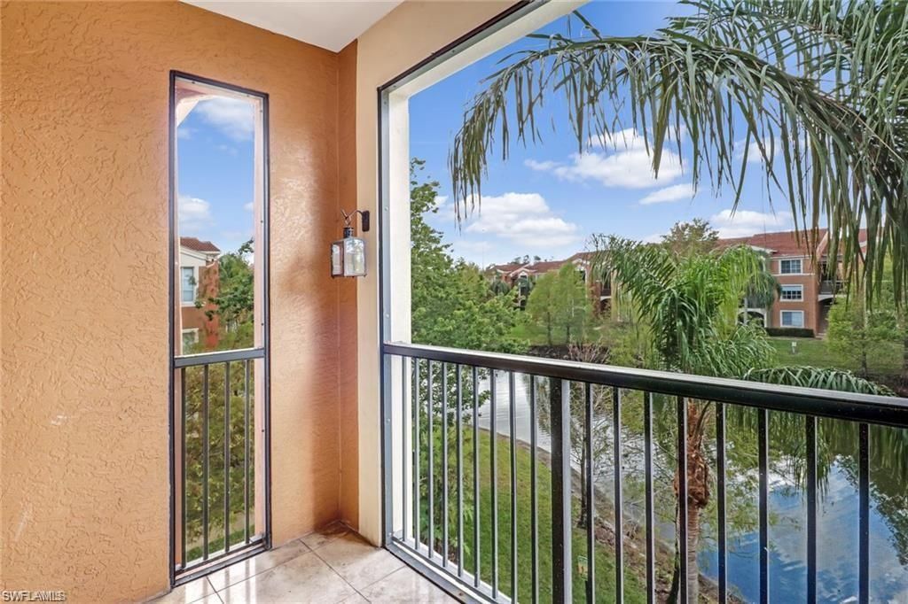 1180 Reserve Way, Unit 302, Naples, FL 34105 Photo