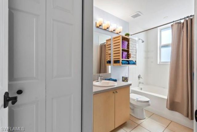 1180 Reserve Way, Unit 302, Naples, FL 34105 Photo