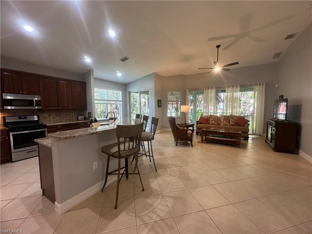 2004 Tarpon Bay Dr N, Unit 201, Naples, FL 34119 Photo