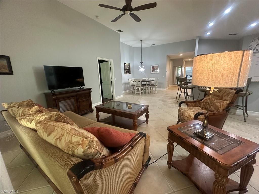 2004 Tarpon Bay Dr N, Unit 201, Naples, FL 34119 Photo