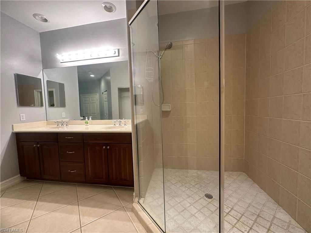 2004 Tarpon Bay Dr N, Unit 201, Naples, FL 34119 Photo