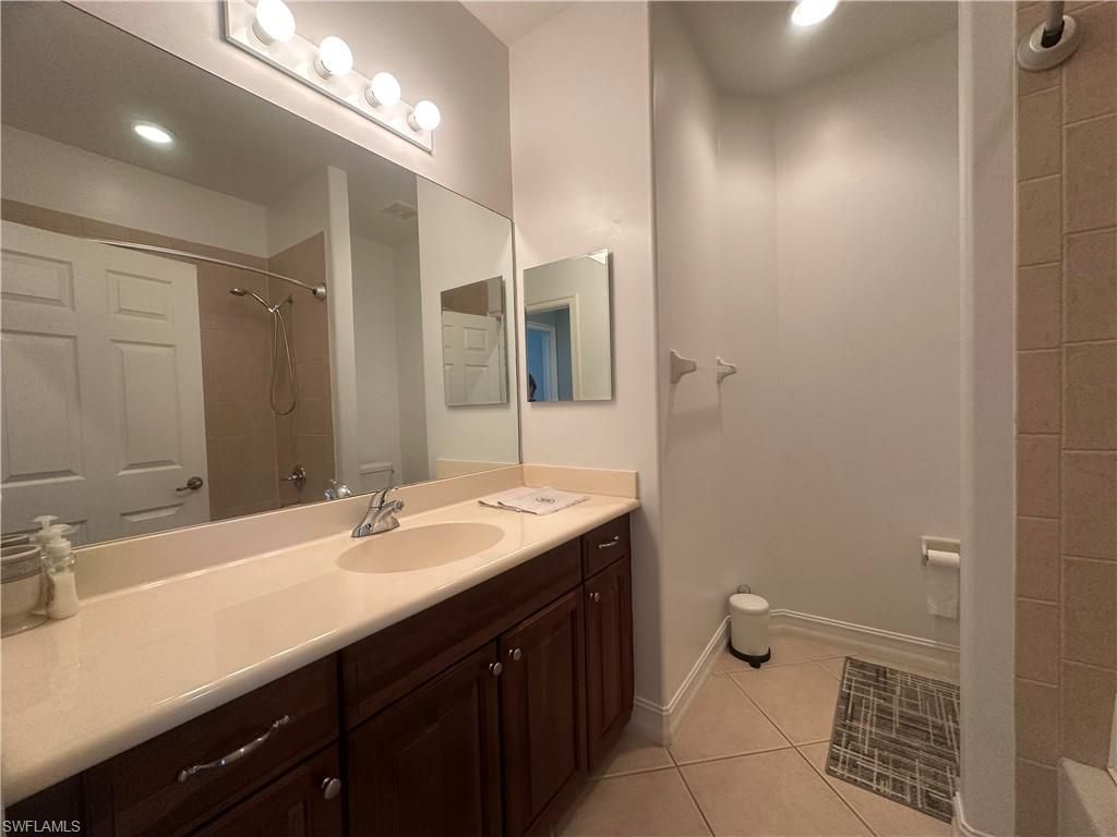 2004 Tarpon Bay Dr N, Unit 201, Naples, FL 34119 Photo