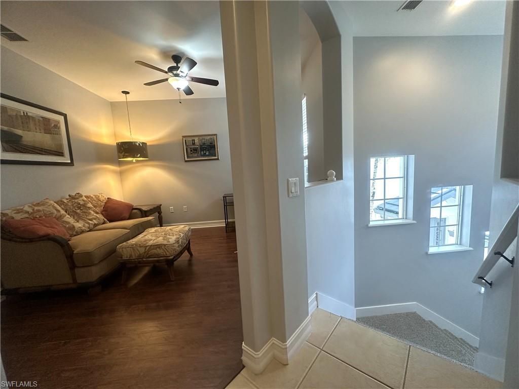 2004 Tarpon Bay Dr N, Unit 201, Naples, FL 34119 Photo