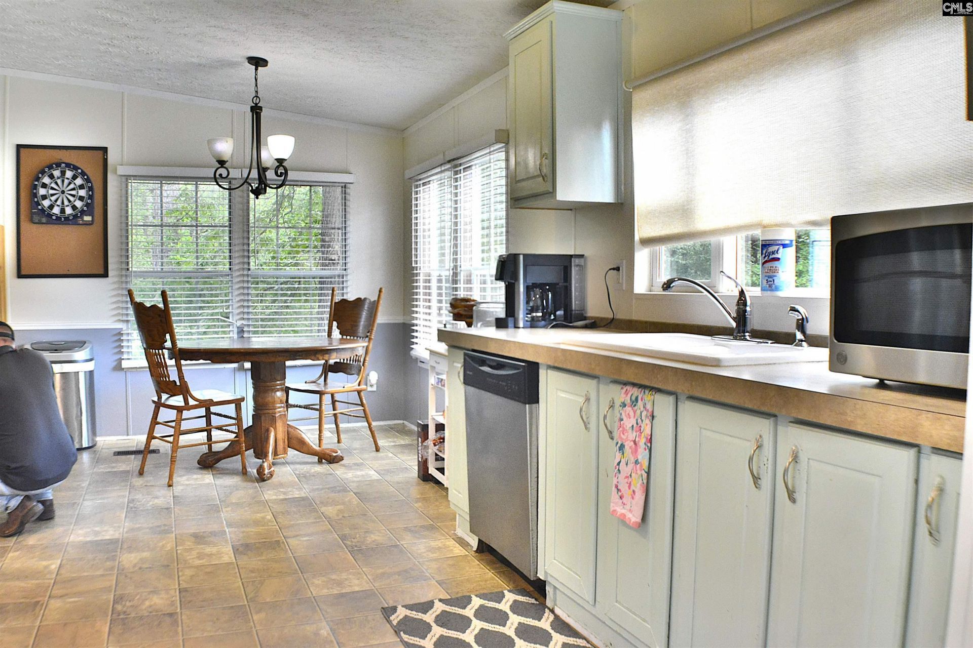 487 Crout Place Road  Photo 10