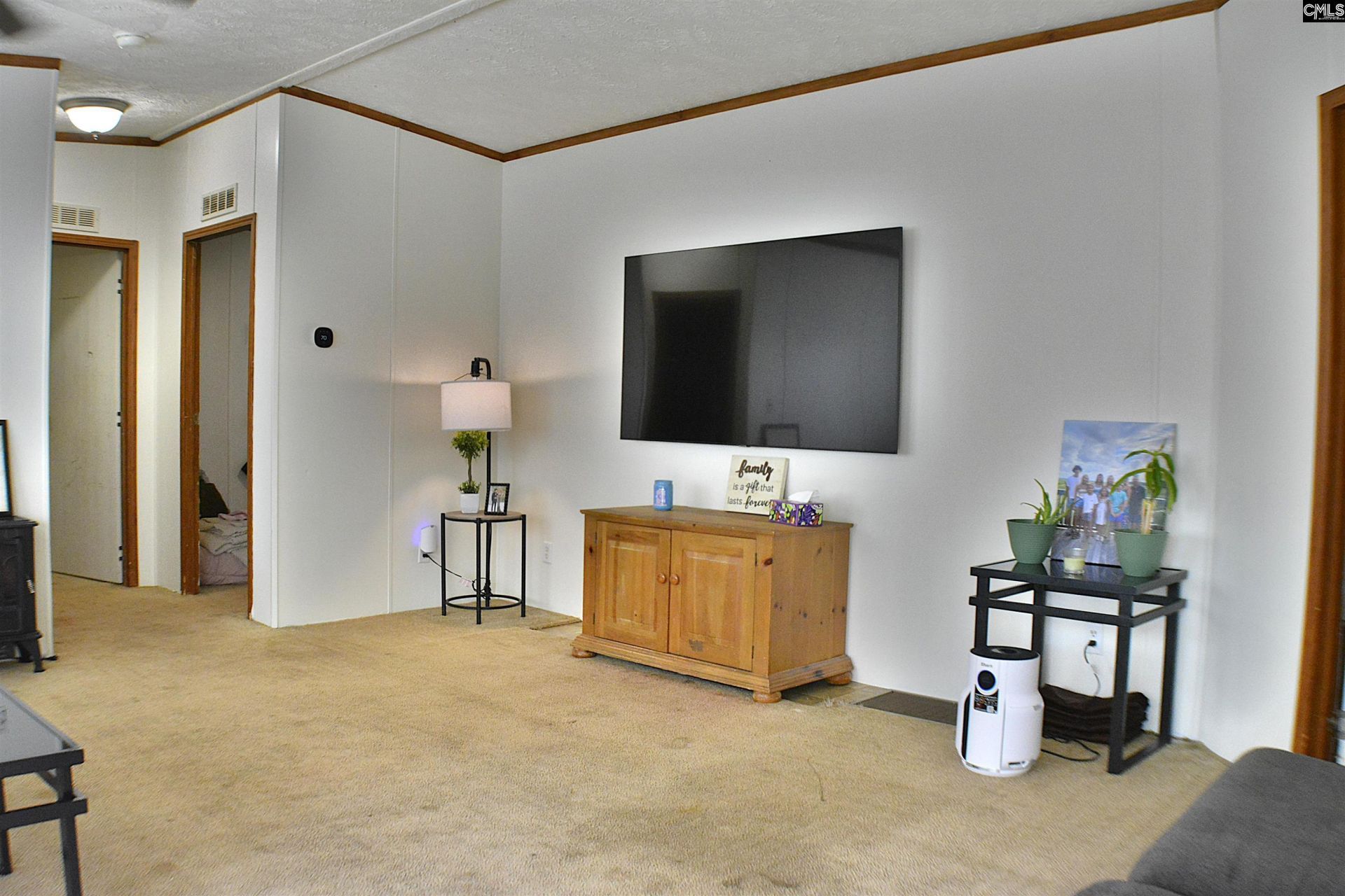 487 Crout Place Road  Photo 6