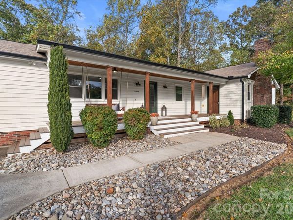 1335 Blacksnake Road , Stanley, NC 28164
