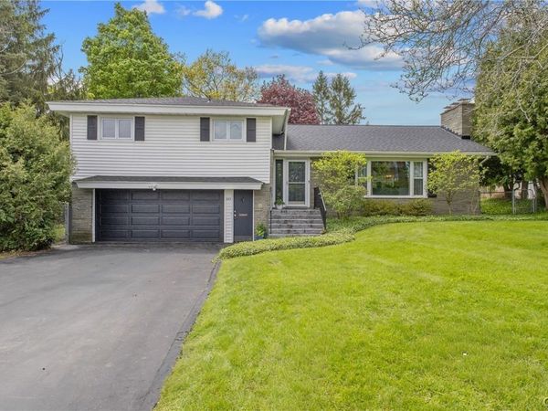 325 Highridge Drive , Syracuse, NY 13215
