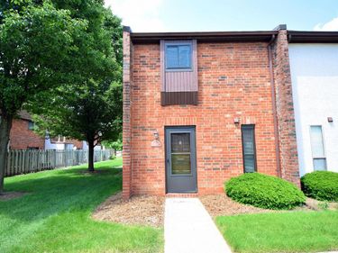 20 King Arthur Court, Unit 20, Westerville, OH 43081