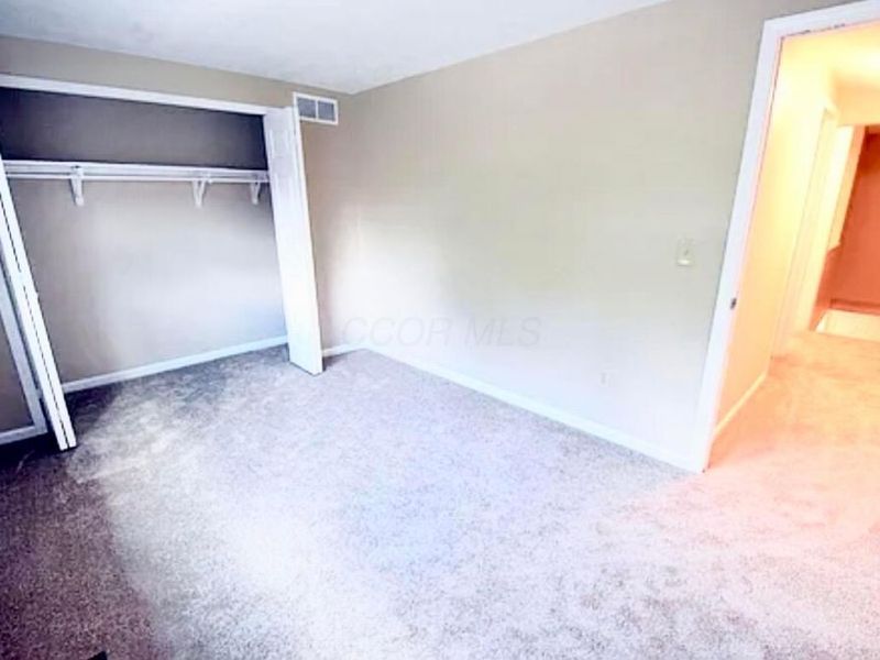 20 King Arthur Court, Unit 20, Westerville, OH 43081 Photo 11