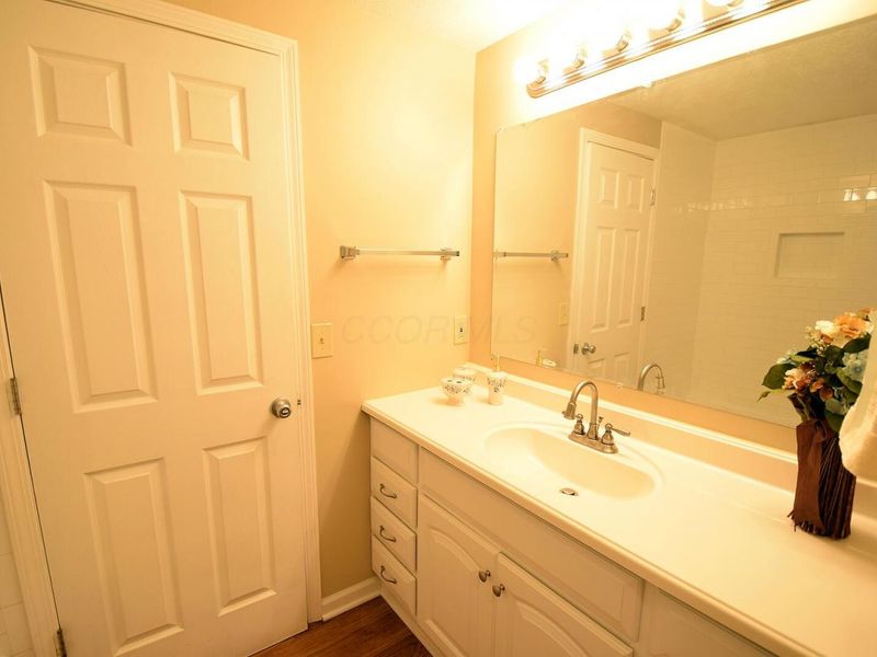 20 King Arthur Court, Unit 20, Westerville, OH 43081 Photo 19