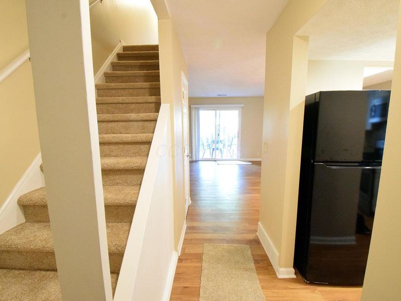 20 King Arthur Court, Unit 20, Westerville, OH 43081 Photo 2