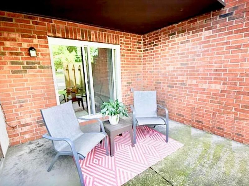20 King Arthur Court, Unit 20, Westerville, OH 43081 Photo 22