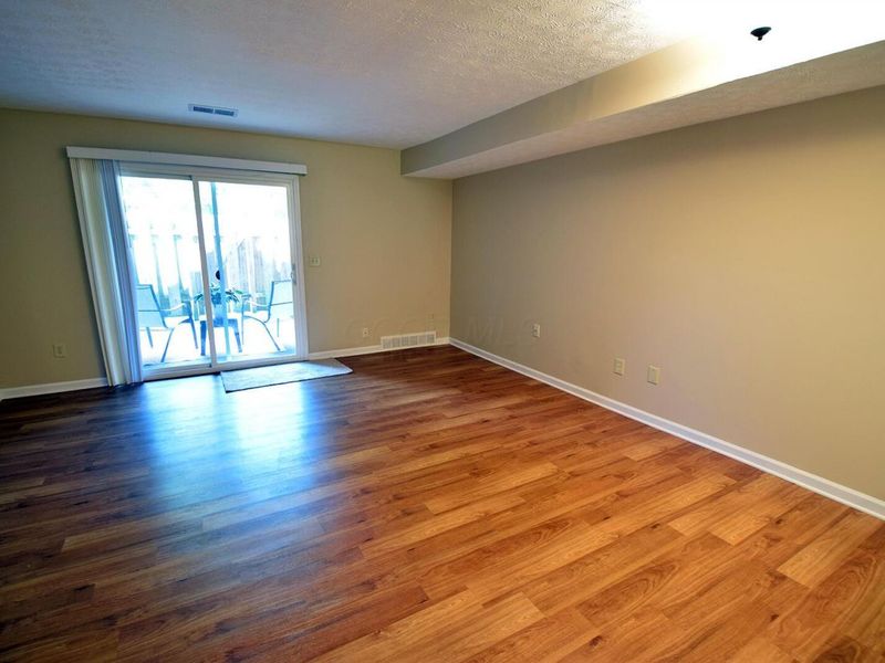 20 King Arthur Court, Unit 20, Westerville, OH 43081 Photo 3