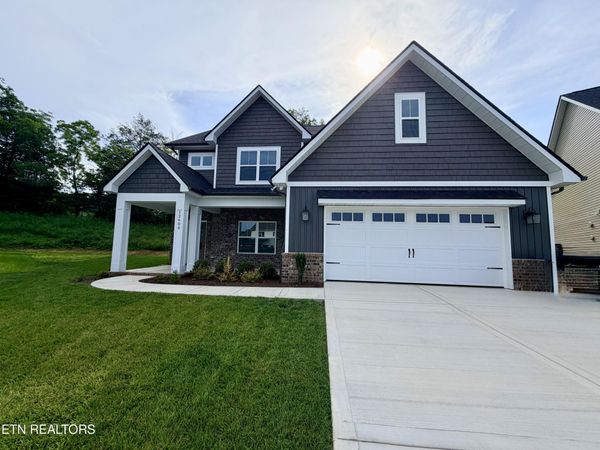 12604 Izzy Mule Lane, Knoxville, TN 37932