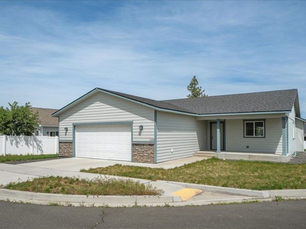 1103 S Sun Devil Ct, Spokane, WA 99224