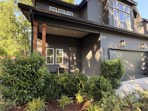 530 Croley Dr, Nashville, TN 37209