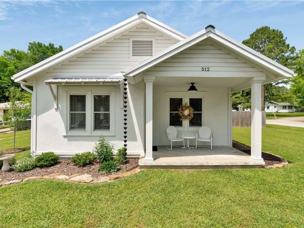 512 E Buchanan Street , Prairie Grove, AR 72753