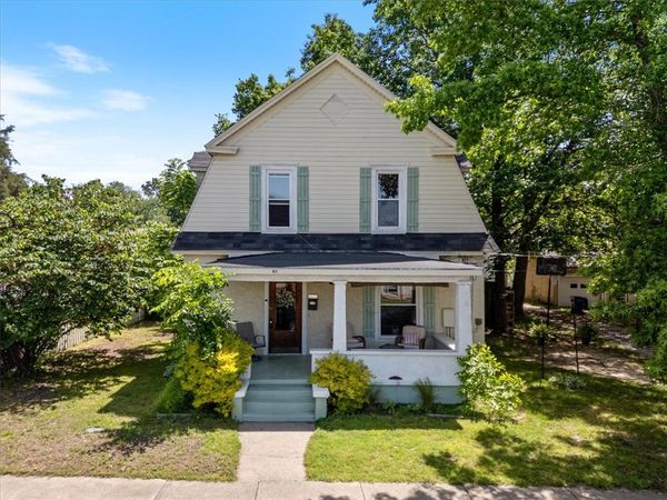 411 N Broadway Street , Siloam Springs, AR 72761