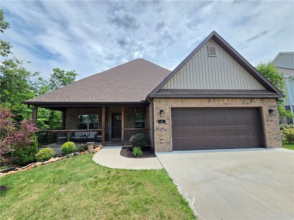 6 Burwell Drive , Bella Vista, AR 72714