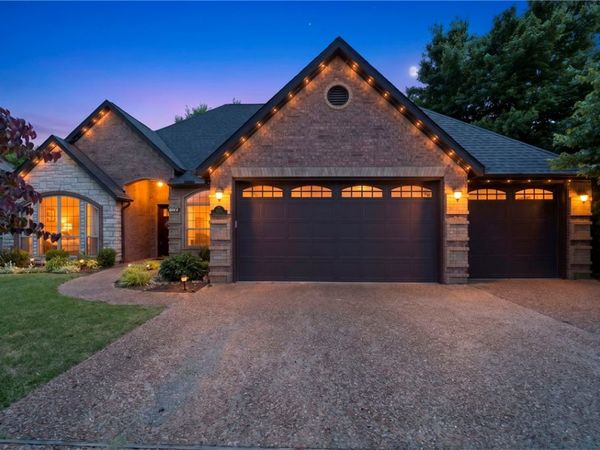 1500 Partridge Run , Bentonville, AR 72713