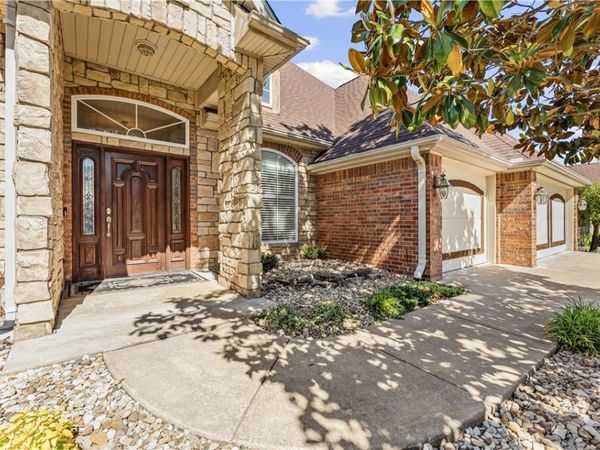 5406 Bent Tree Drive , Rogers, AR 72758