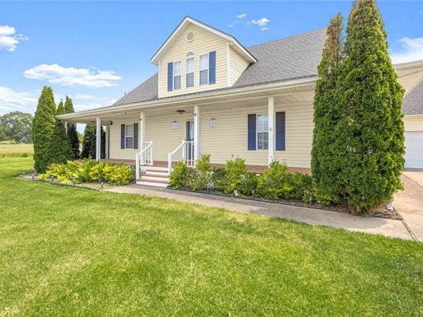 8448 Glory Drive, Bentonville, AR 72713