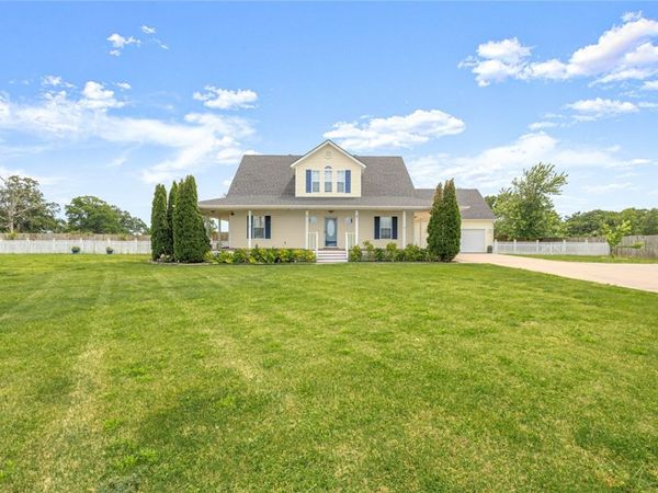 8448 Glory Drive, Bentonville, AR 72713