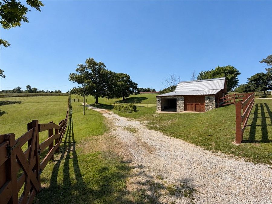 Property Image 42