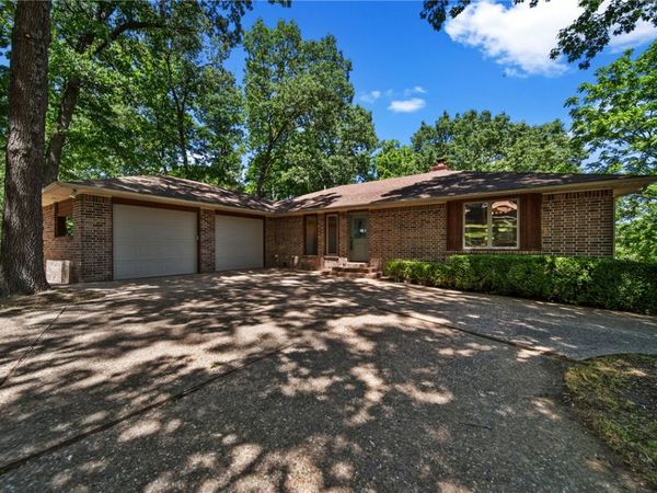 9641 Brittany Lane , Rogers, AR 72756