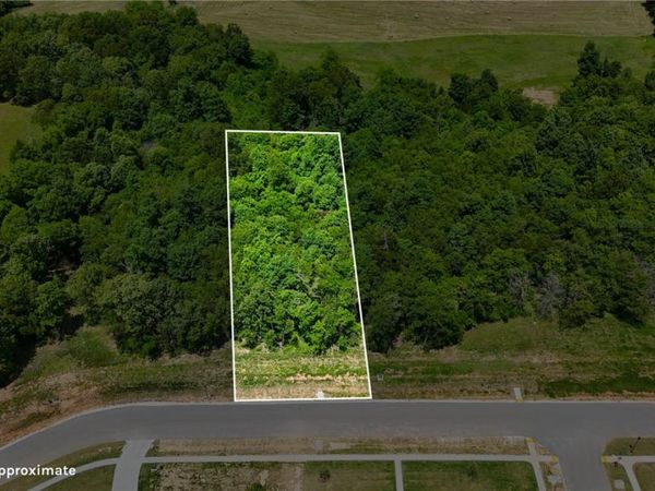 6284 W Primeark Horizon Drive , Fayetteville, AR 72704