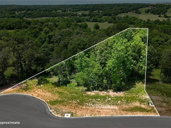 6324 W Primeark Horizon Drive , Fayetteville, AR 72704