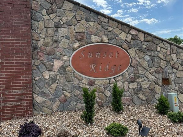 1005 Clearspring Court , Gentry, AR 72734