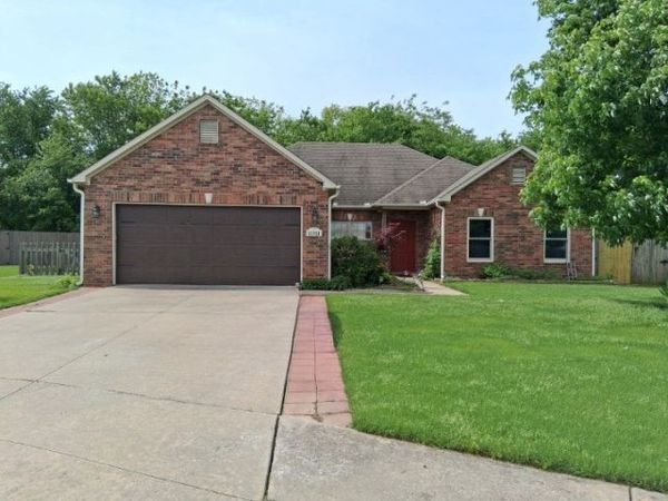 11711 E Creek Lane , Farmington, AR 72730