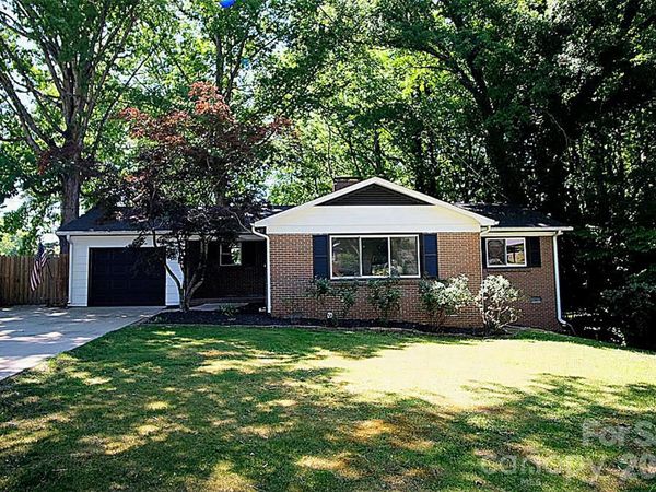 1815 Taylor Drive , Gastonia, NC 28052