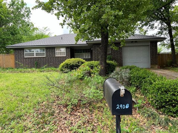 2908 Hickory Lane, Edmond, OK 73034
