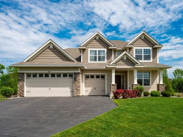 9856 7th Street N, Lake Elmo, MN 55042