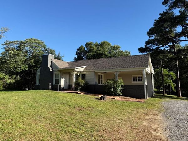 1802 Cogbill Rd, Wynne, AR 72396