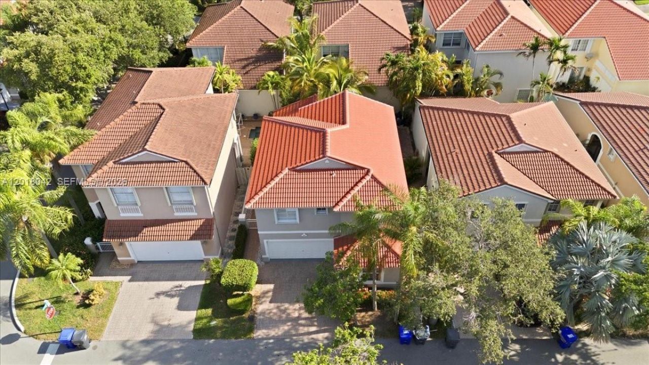 1135 Oysterwood St , Hollywood, FL 33019 Photo