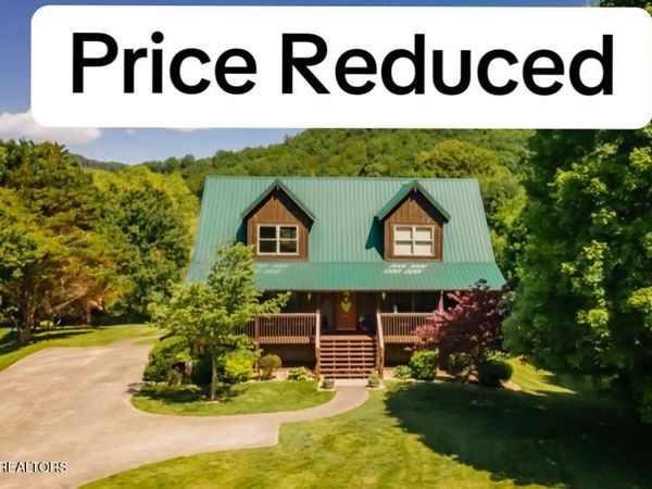 3525 Autumn Woods Lane, Sevierville, TN 37862