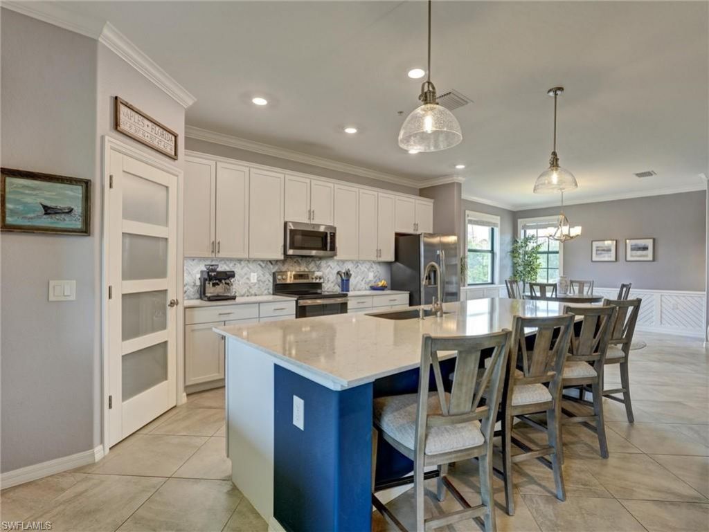 2359 Montserrat Ln, Unit 202, Naples, FL 34120 Photo