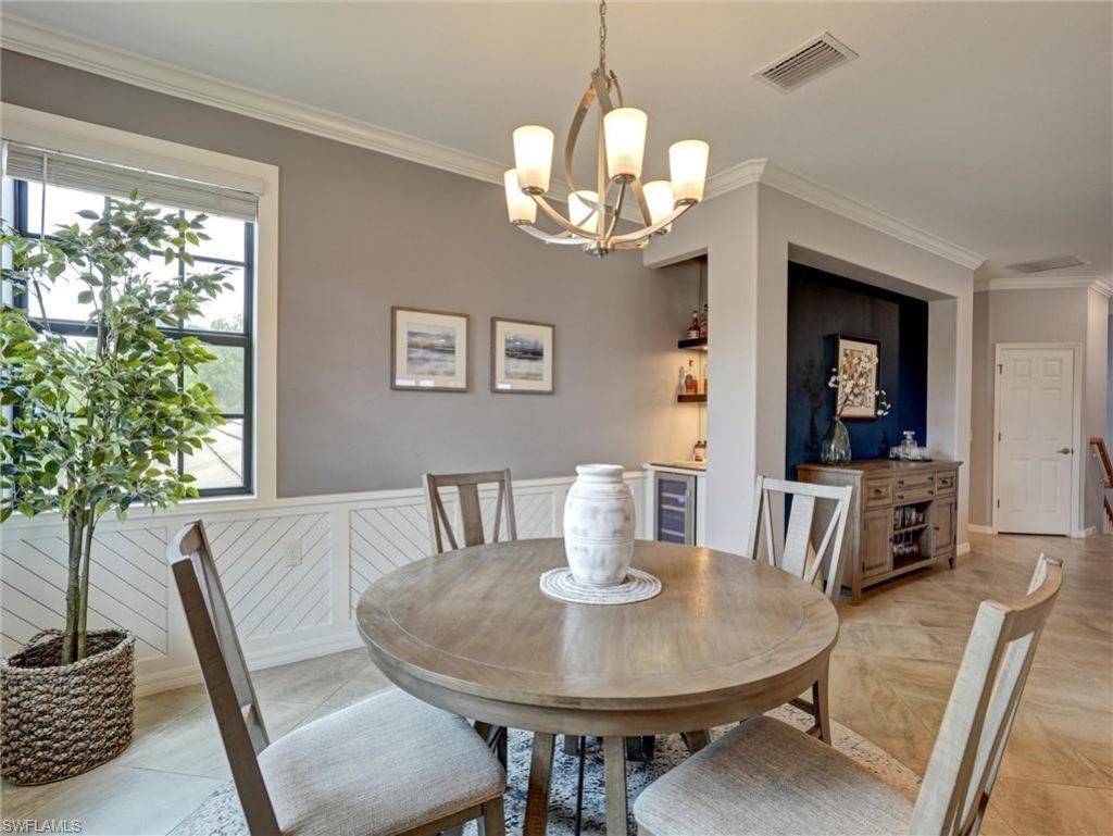 2359 Montserrat Ln, Unit 202, Naples, FL 34120 Photo