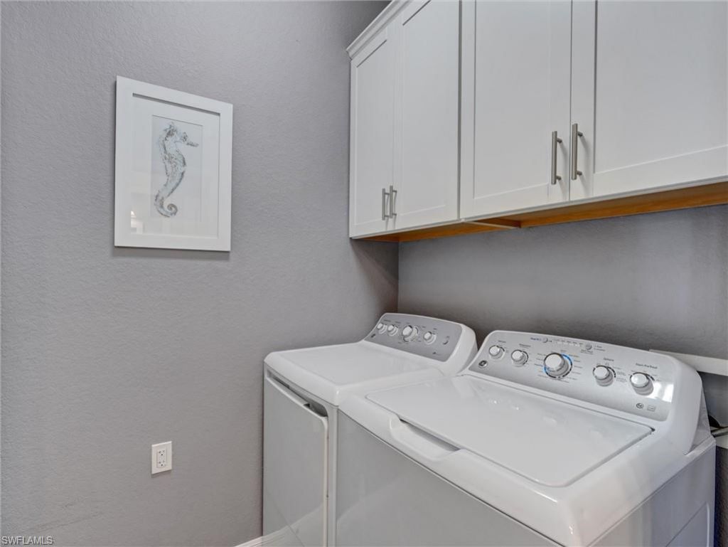 2359 Montserrat Ln, Unit 202, Naples, FL 34120 Photo