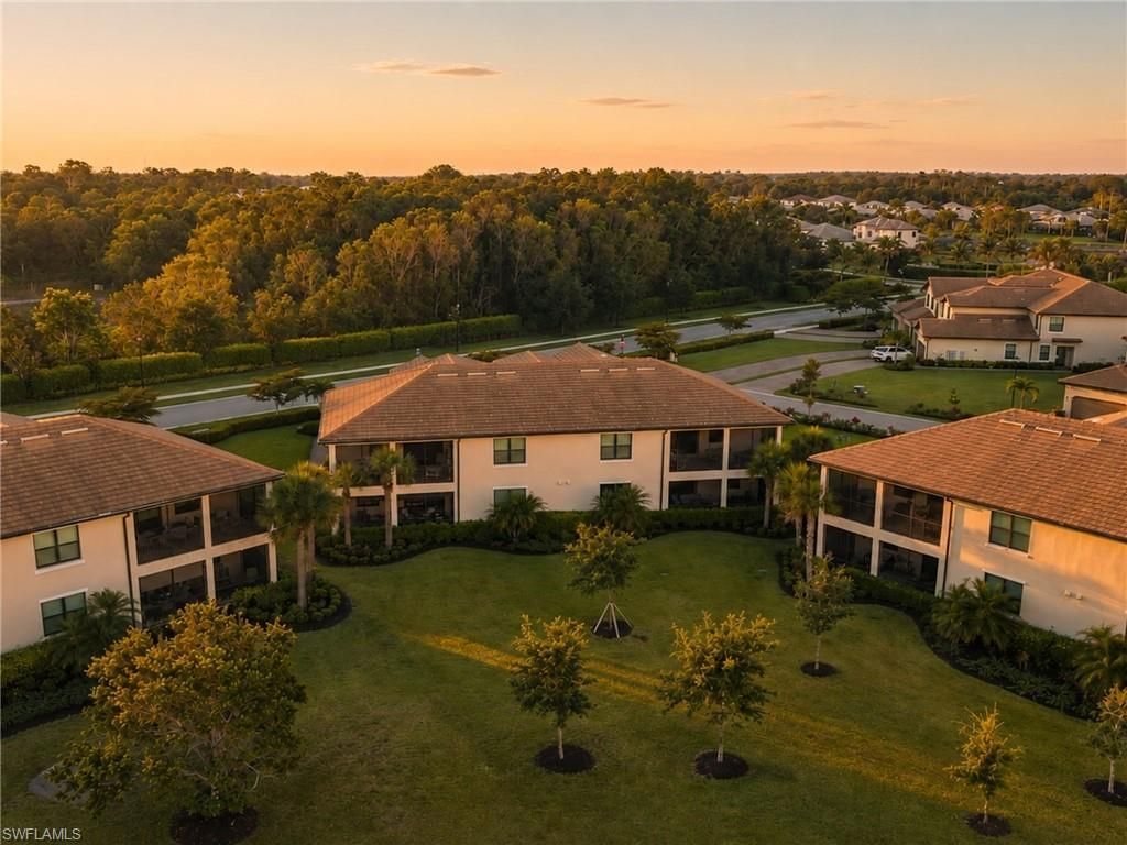 2359 Montserrat Ln, Unit 202, Naples, FL 34120 Photo