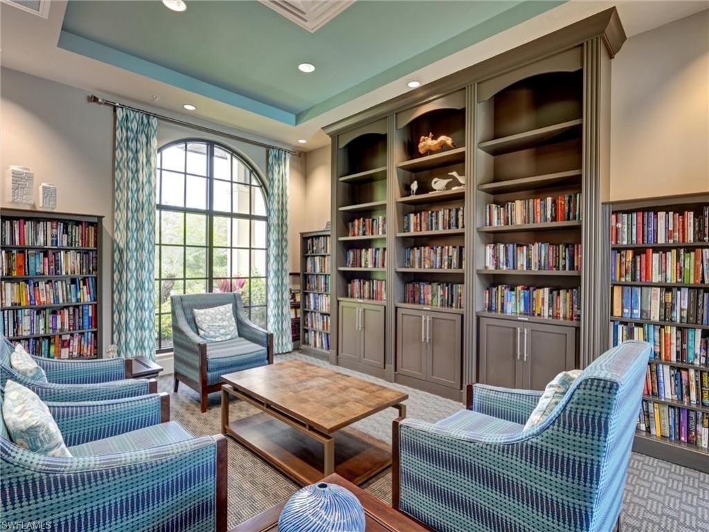 2359 Montserrat Ln, Unit 202, Naples, FL 34120 Photo